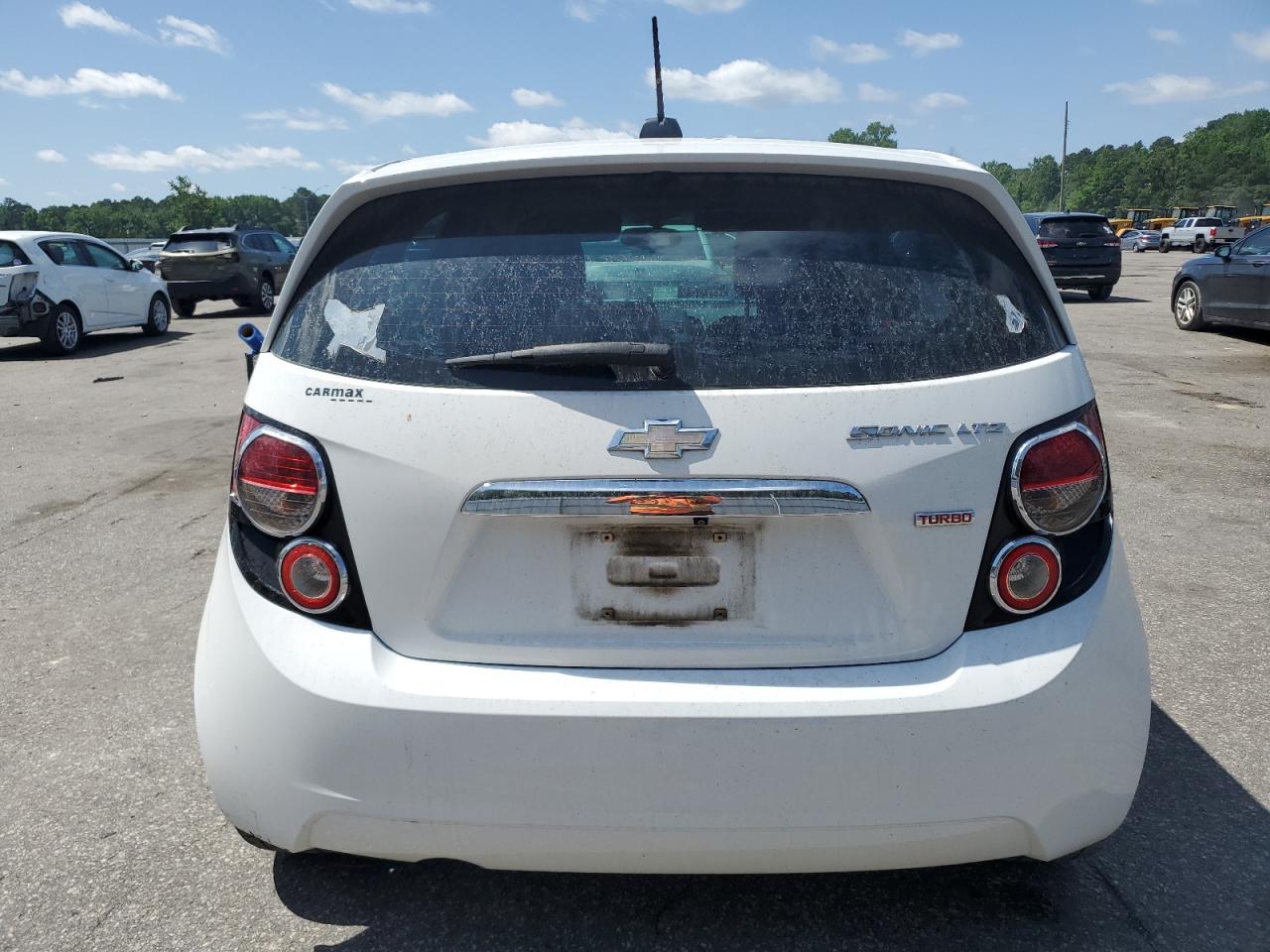 1G1JE6SB8G4133916 CHEVROLET SONIC 2016