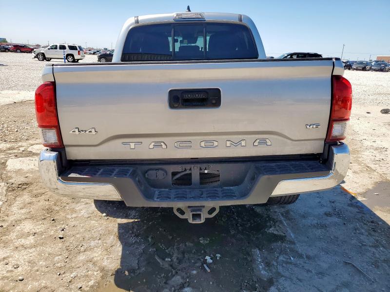  TOYOTA TACOMA 2023 Srebrny
