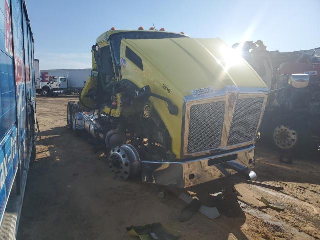 2023 Kenworth T880 Semi Truck