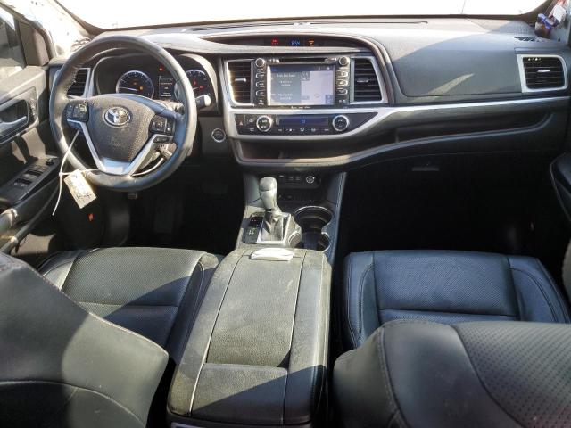  TOYOTA HIGHLANDER 2018 Silver