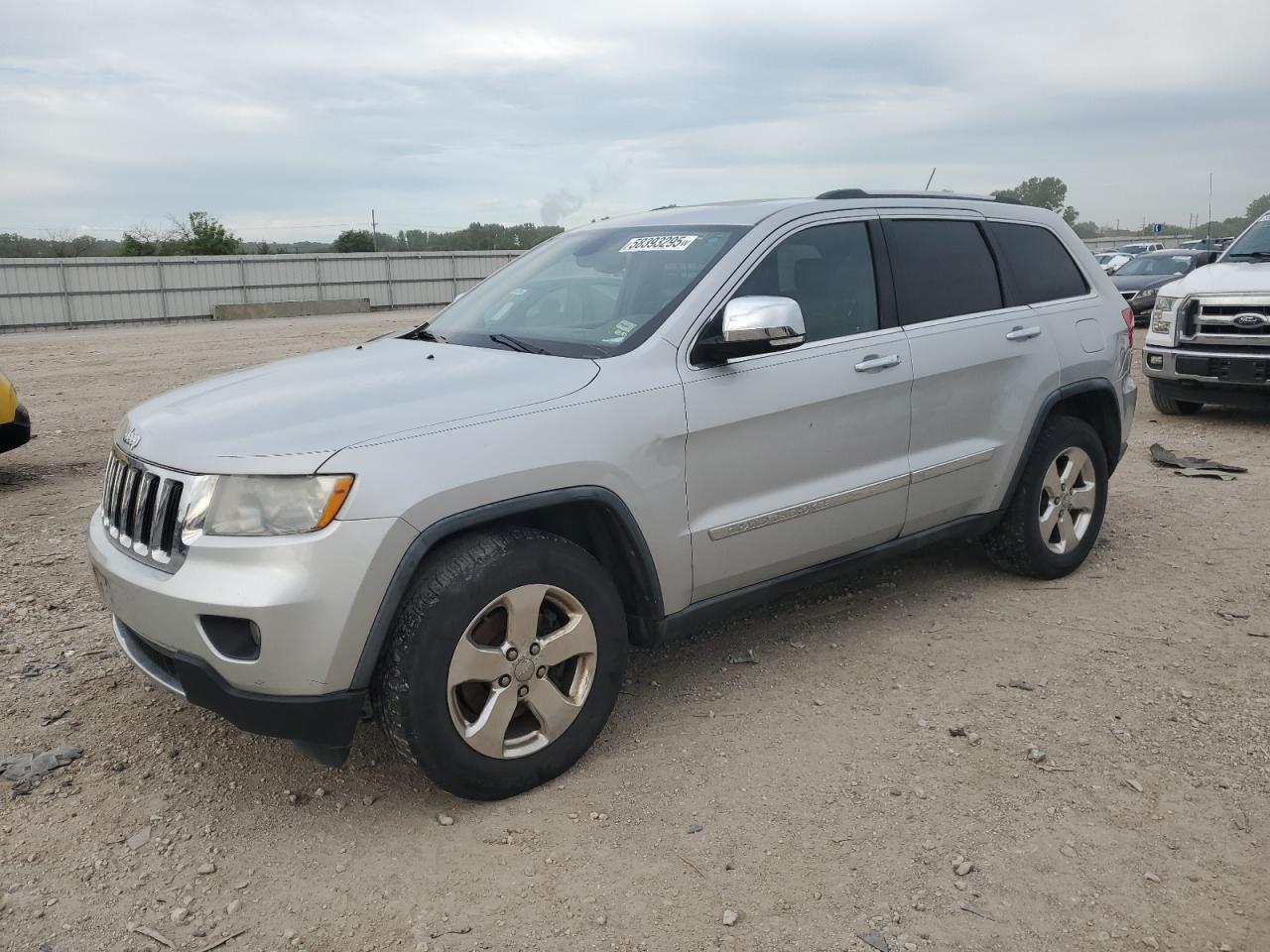 2011 Jeep Grand Cherokee Limited na sprzedaż w Kansas City, KS - Front End