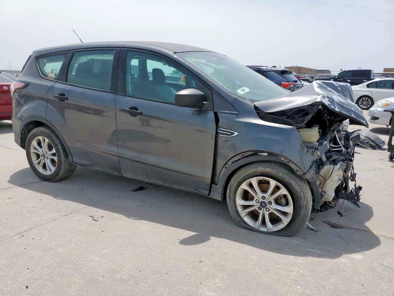 1FMCU0F76JUA91061 FORD ESCAPE 2018