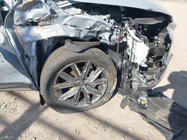 2025 LEXUS LBX 1.5 PREMIUM PLUS 5DR E-CVT