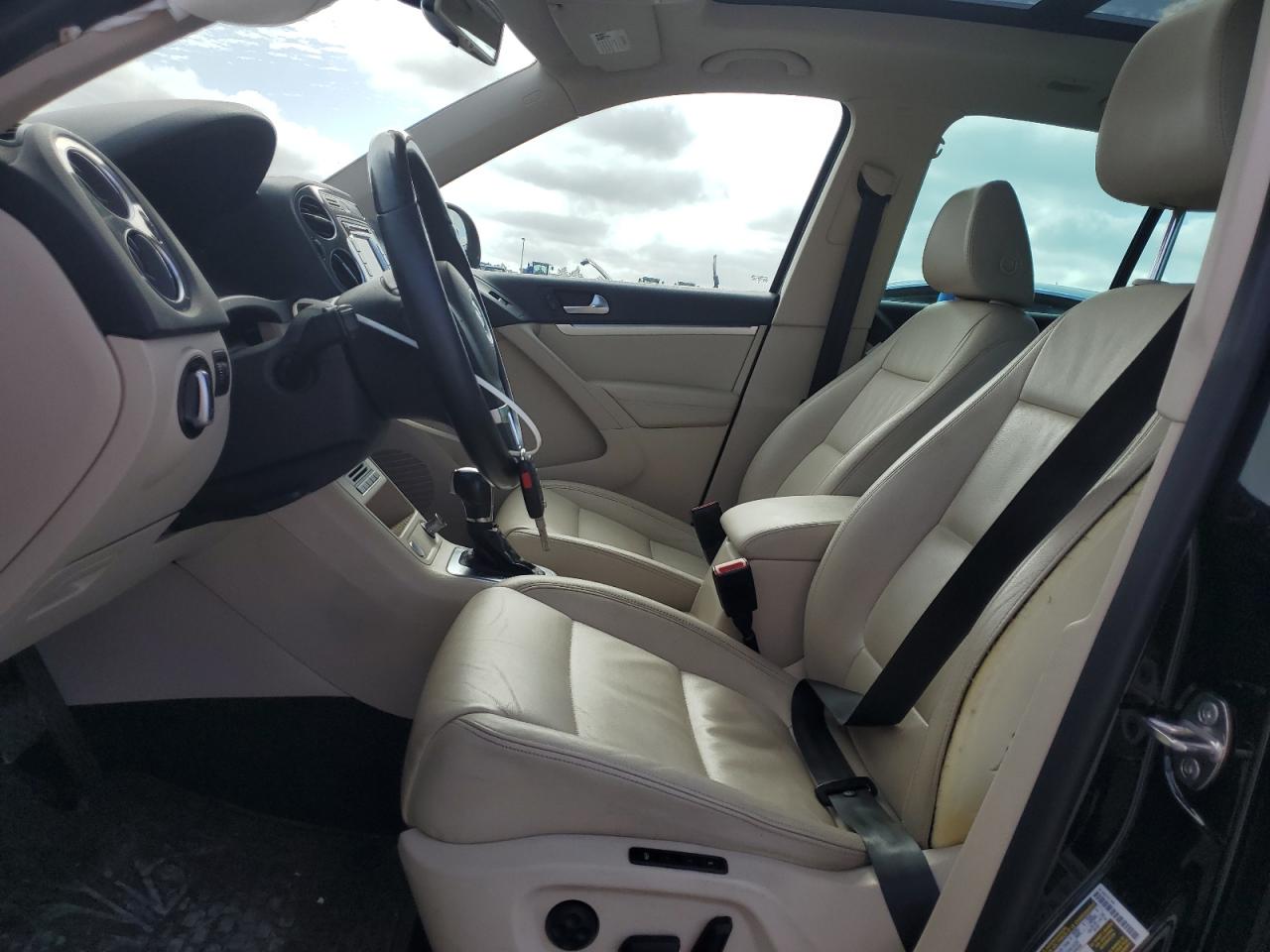 2013 Volkswagen Tiguan S VIN: WVGAV3AX6DW568710 Lot: 56419345