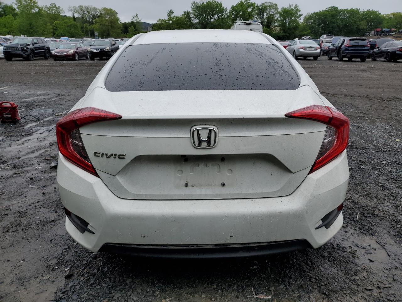 2018 Honda Civic Lx VIN: 2HGFC2F53JH578138 Lot: 58770855