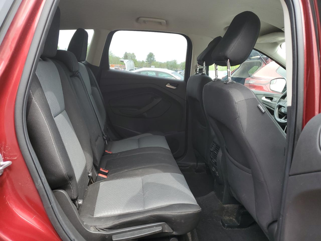 1FMCU0GD1JUD17365 FORD ESCAPE 2018