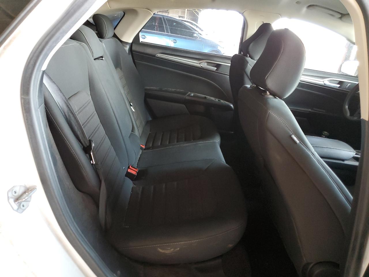 2020 Ford Fusion Se VIN: 3FA6P0LU1LR119075 Lot: 58939245