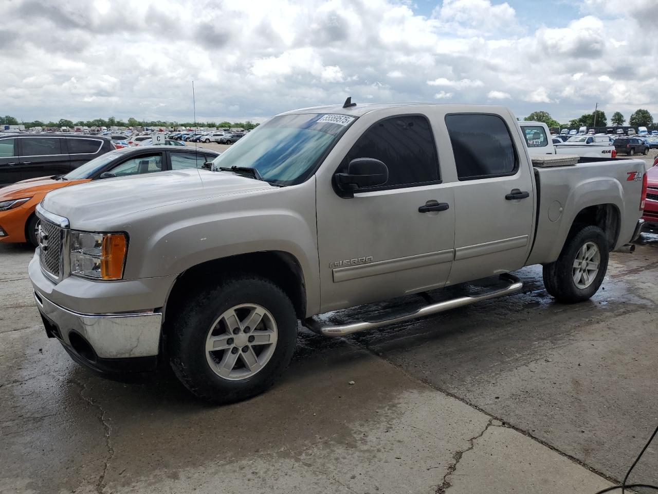 2007 Gmc New Sierra K1500 for Sale in Sikeston, MO - Minor Dent/Scratches