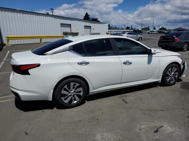  NISSAN ALTIMA 2019 Белый