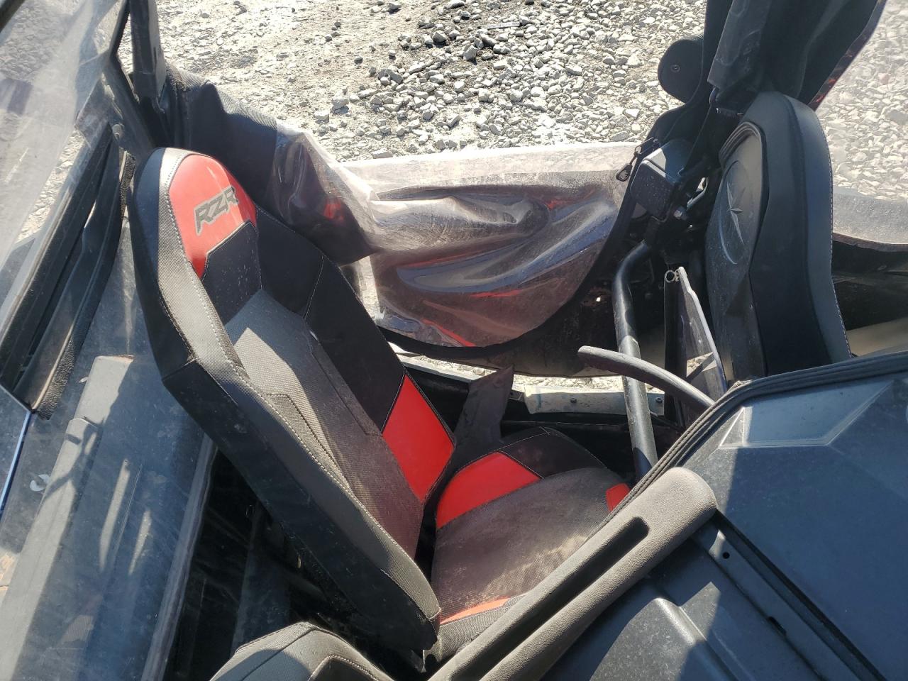 2019 Polaris Rzr S4 1000 Eps VIN: 3NSVCE993KH832144 Lot: 56831905