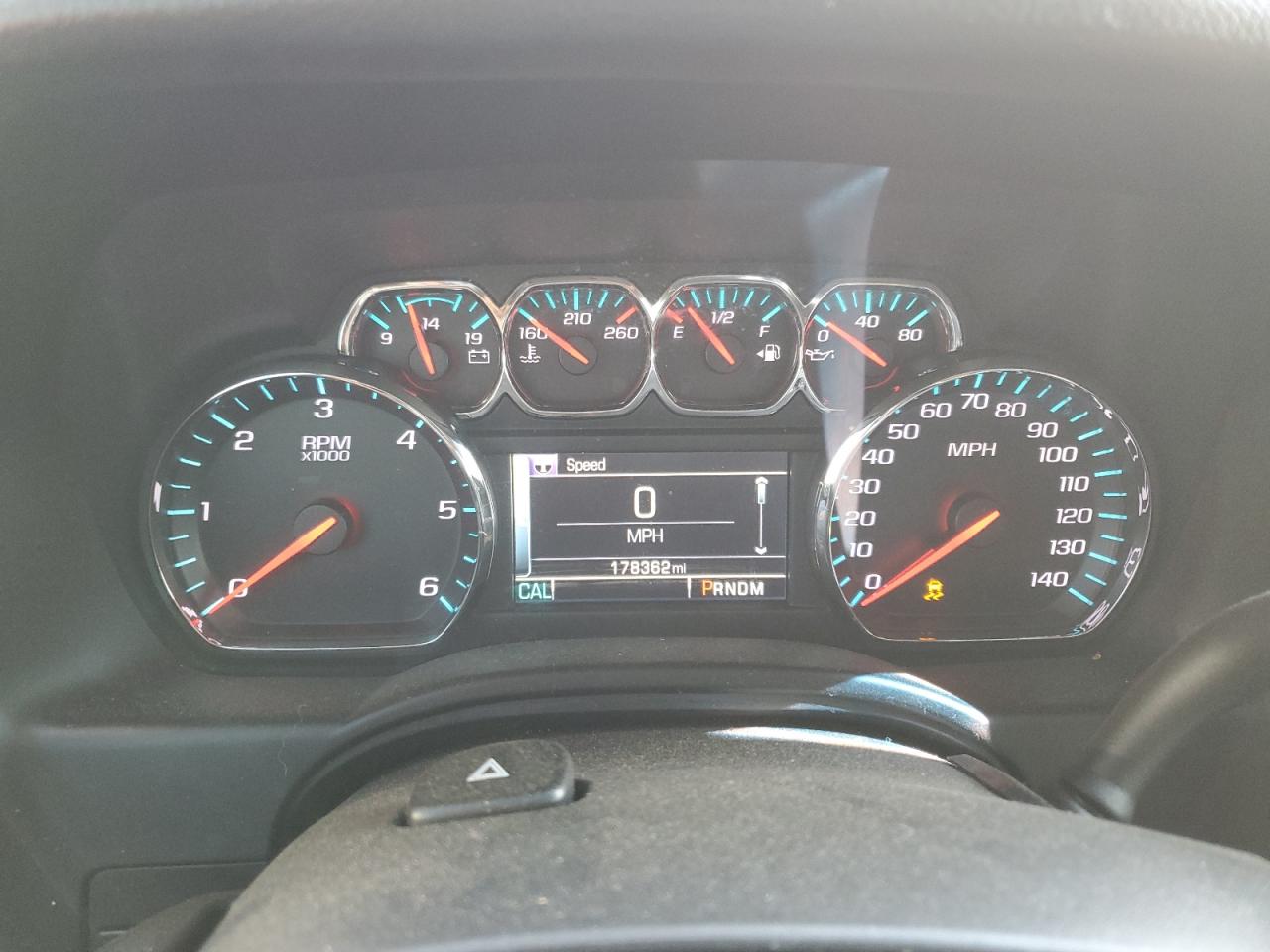 1GNSCJKC1FR517638 2015 Chevrolet Suburban C1500 Lt