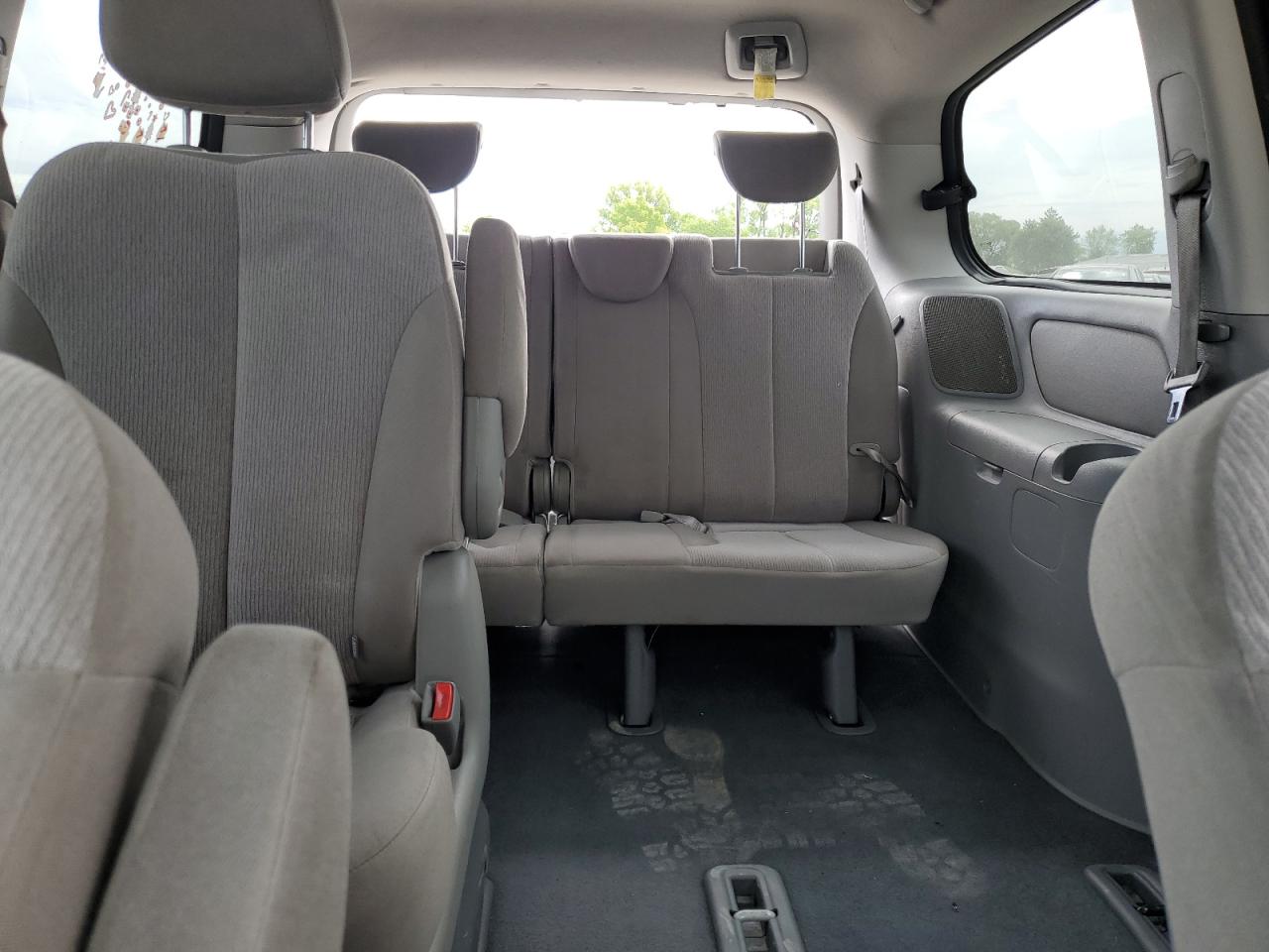 2012 Kia Sedona Lx VIN: KNDMG4C74C6440608 Lot: 56522925