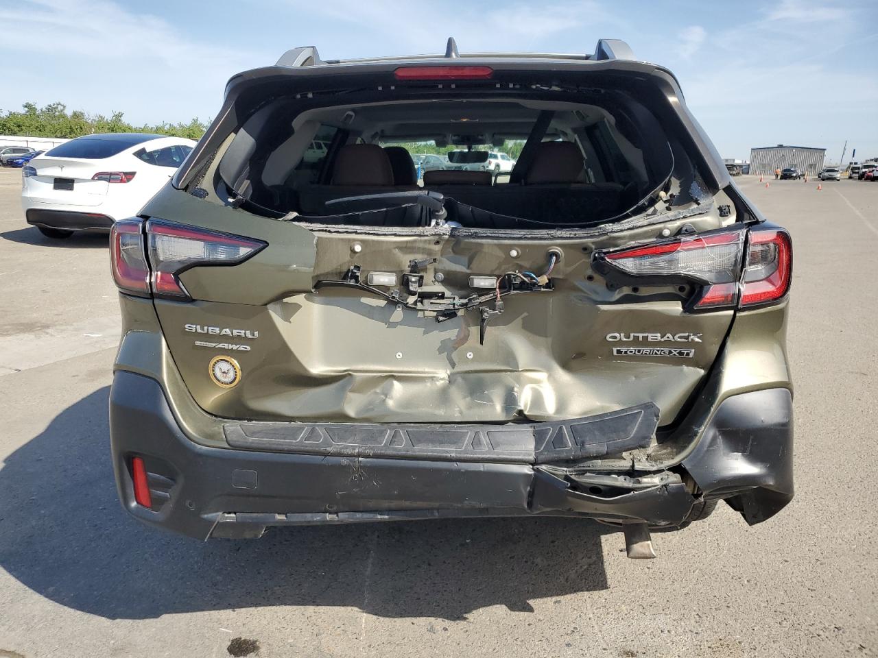 2021 Subaru Outback Touring VIN: 4S4BTGPD1M3211581 Lot: 57444685