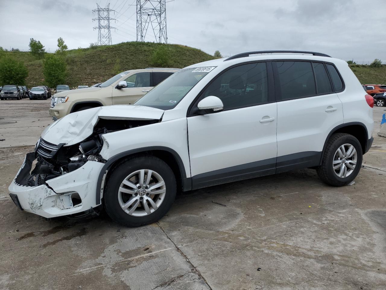 2017 Volkswagen Tiguan S للبيع في Littleton، CO - Front End