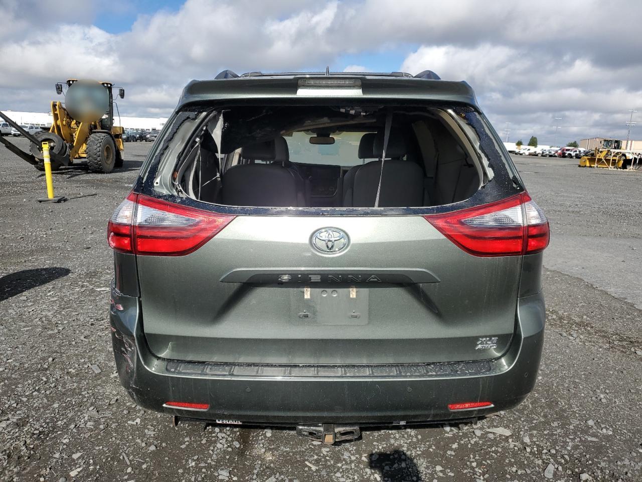 2020 Toyota Sienna Xle VIN: 5TDDZ3DC8LS248320 Lot: 56599615