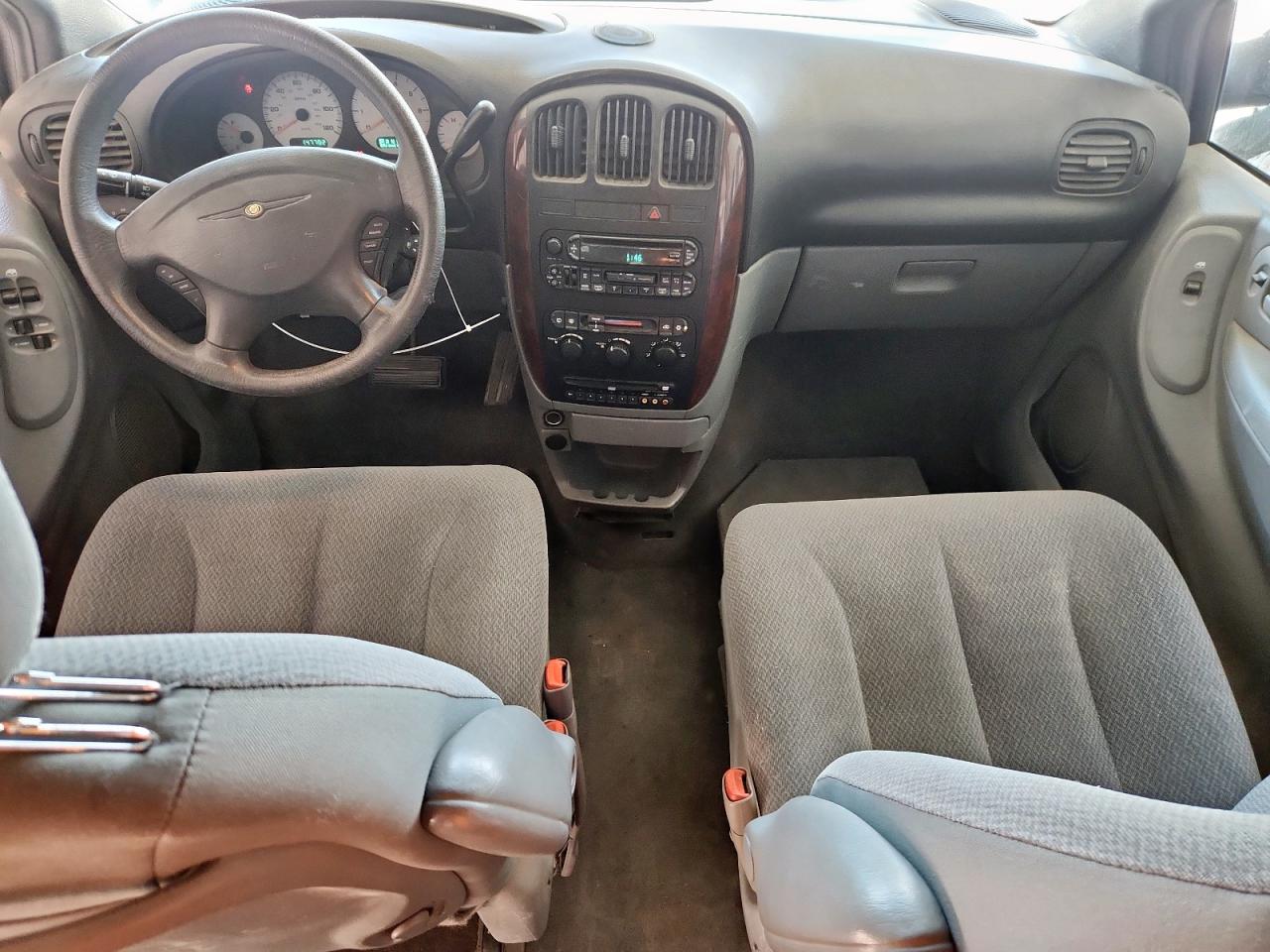2004 Chrysler Town & Country Lx VIN: 2C4GP44R54R616072 Lot: 58625985