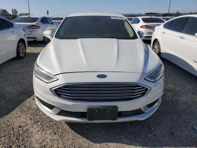  FORD FUSION 2018 Білий