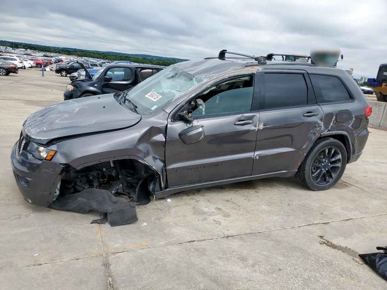 2018 Jeep Grand Cherokee Laredo for Sale in Grand Prairie, TX - Rollover