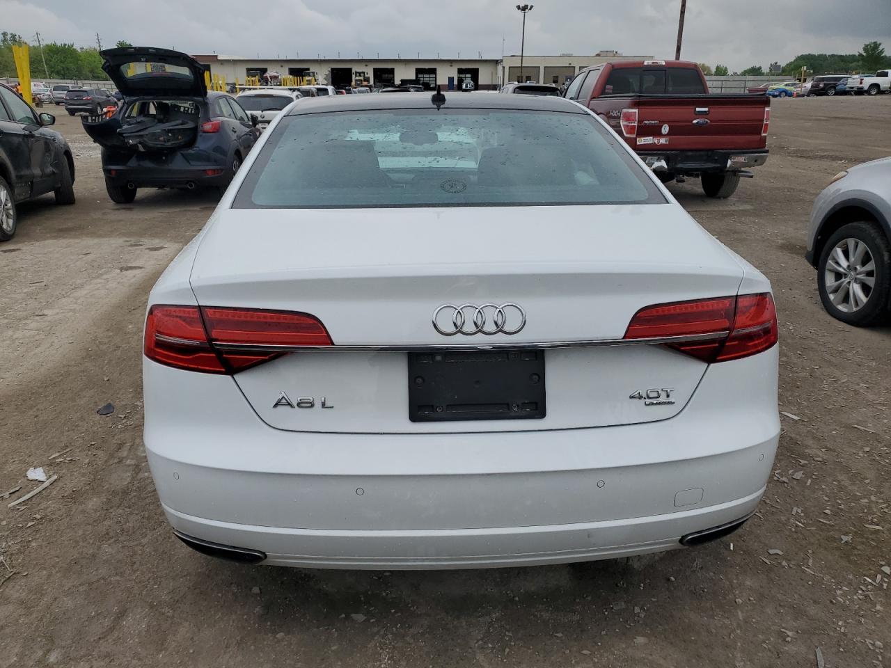 2017 Audi A8 L Quattro VIN: WAU43AFD2HN018360 Lot: 55984005