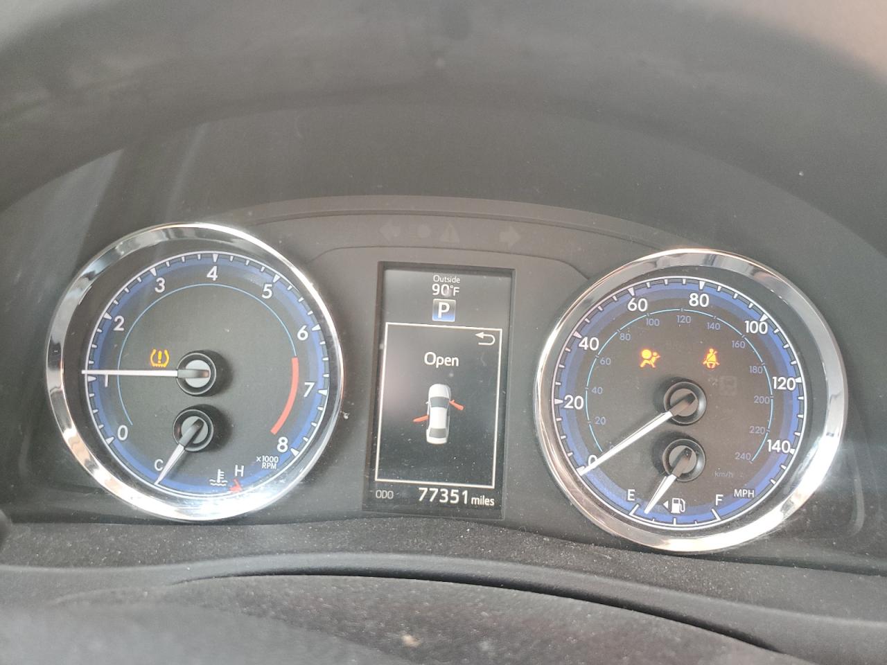 2T1BURHE1HC840811 TOYOTA COROLLA 2017
