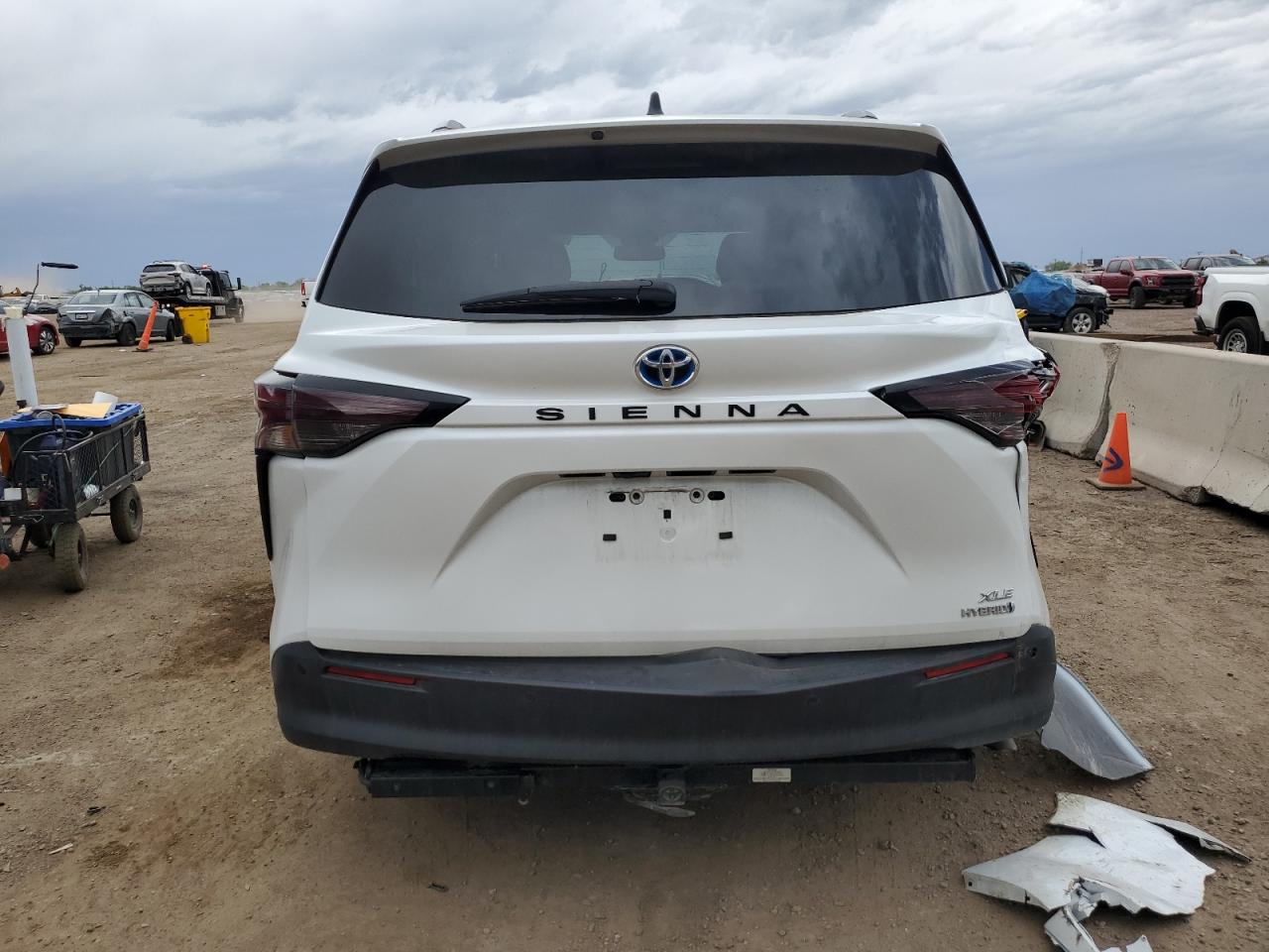 2023 Toyota Sienna Xle VIN: 5TDYRKEC8PS155832 Lot: 56862965