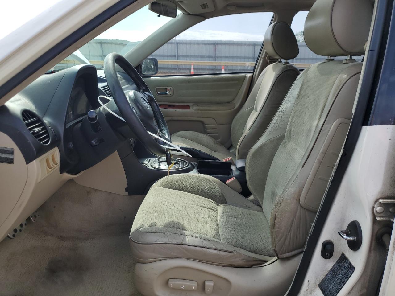 2001 Lexus Is 300 VIN: JTHBD182710013059 Lot: 57213385