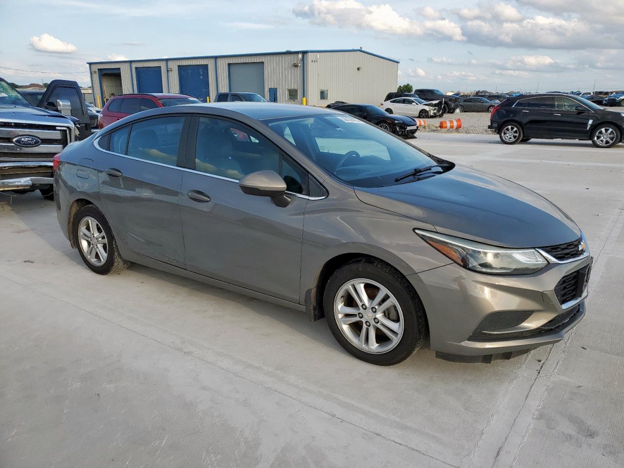 1G1BE5SM3J7118424 CHEVROLET CRUZE 2018