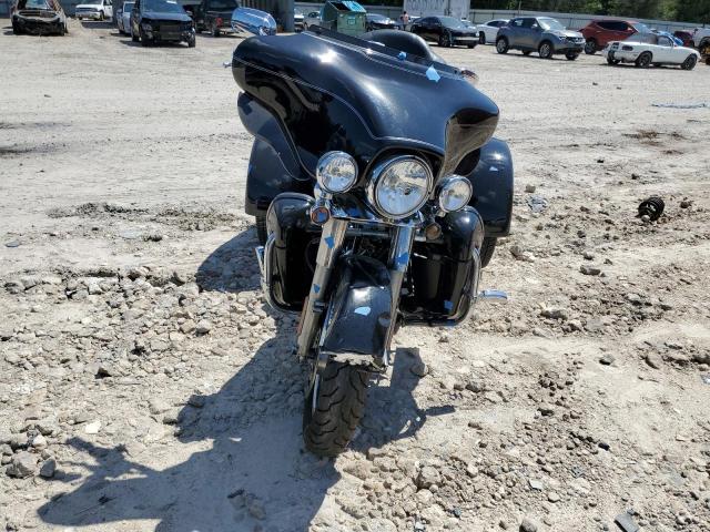  HARLEY-DAVIDSON FL 2013 Чорний