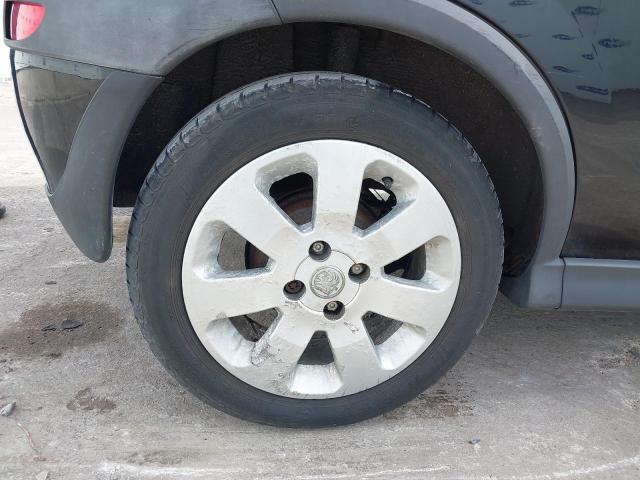 2002 VAUXHALL CORSA SXI