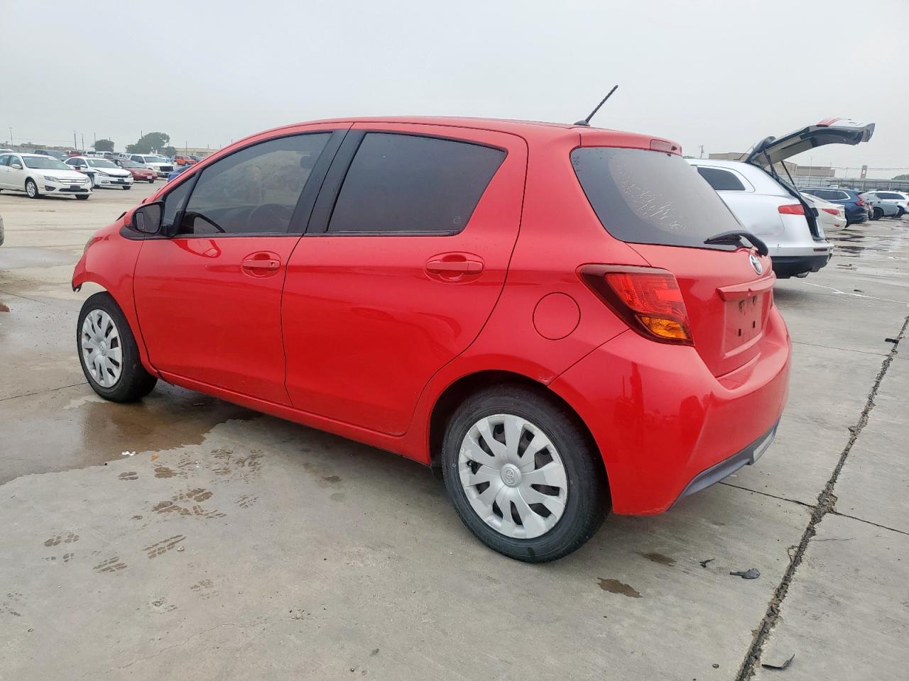 VNKKTUD30GA067995 TOYOTA YARIS 2016
