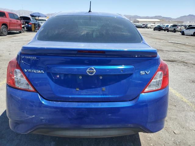  NISSAN VERSA 2017 Синий