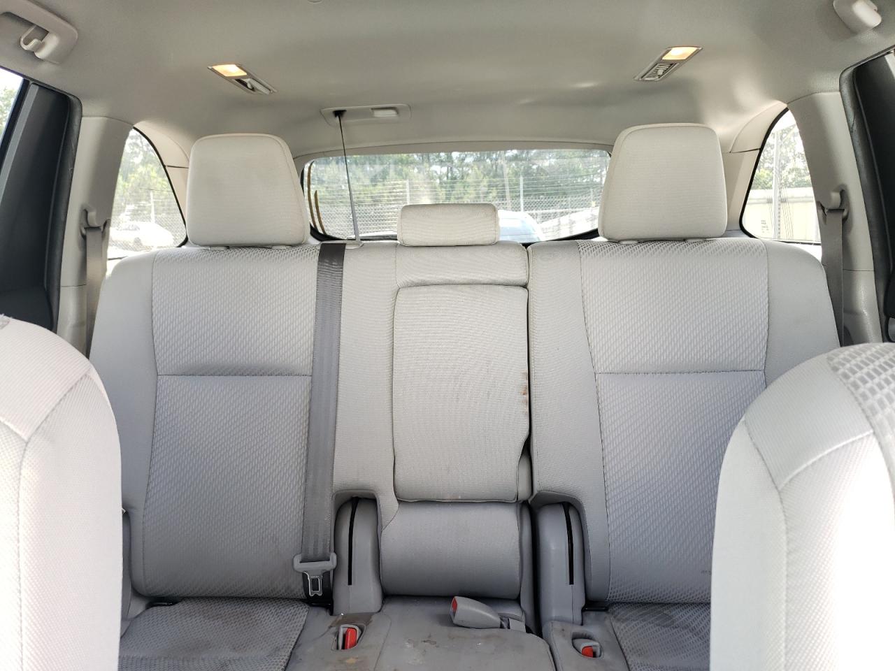 5TDZARFH5KS050110 TOYOTA HIGHLANDER 2019