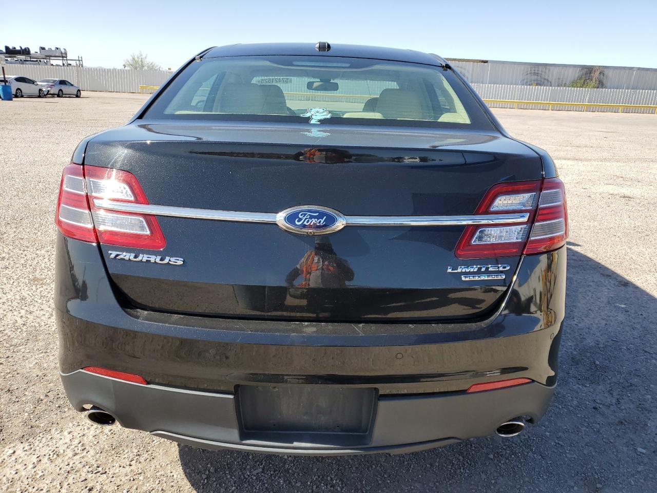 2015 Ford Taurus Limited VIN: 1FAHP2F87FG139393 Lot: 57421525