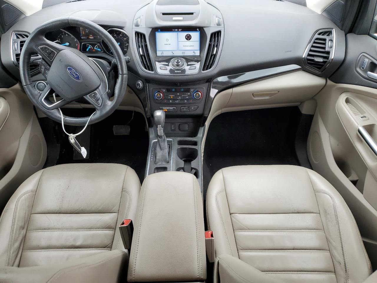 1FMCU0J98HUB85834 FORD ESCAPE 2017