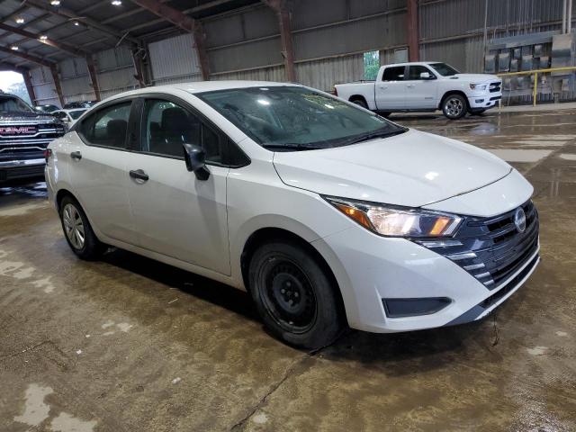  NISSAN VERSA 2023 Білий