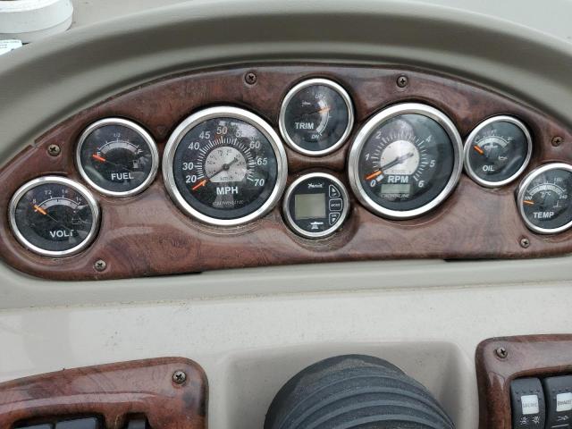 2009 CROWNLINE BOAT  