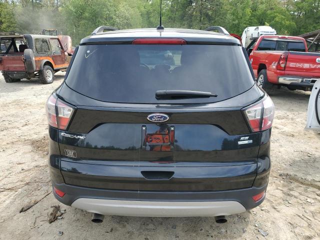  FORD ESCAPE 2018 Czarny