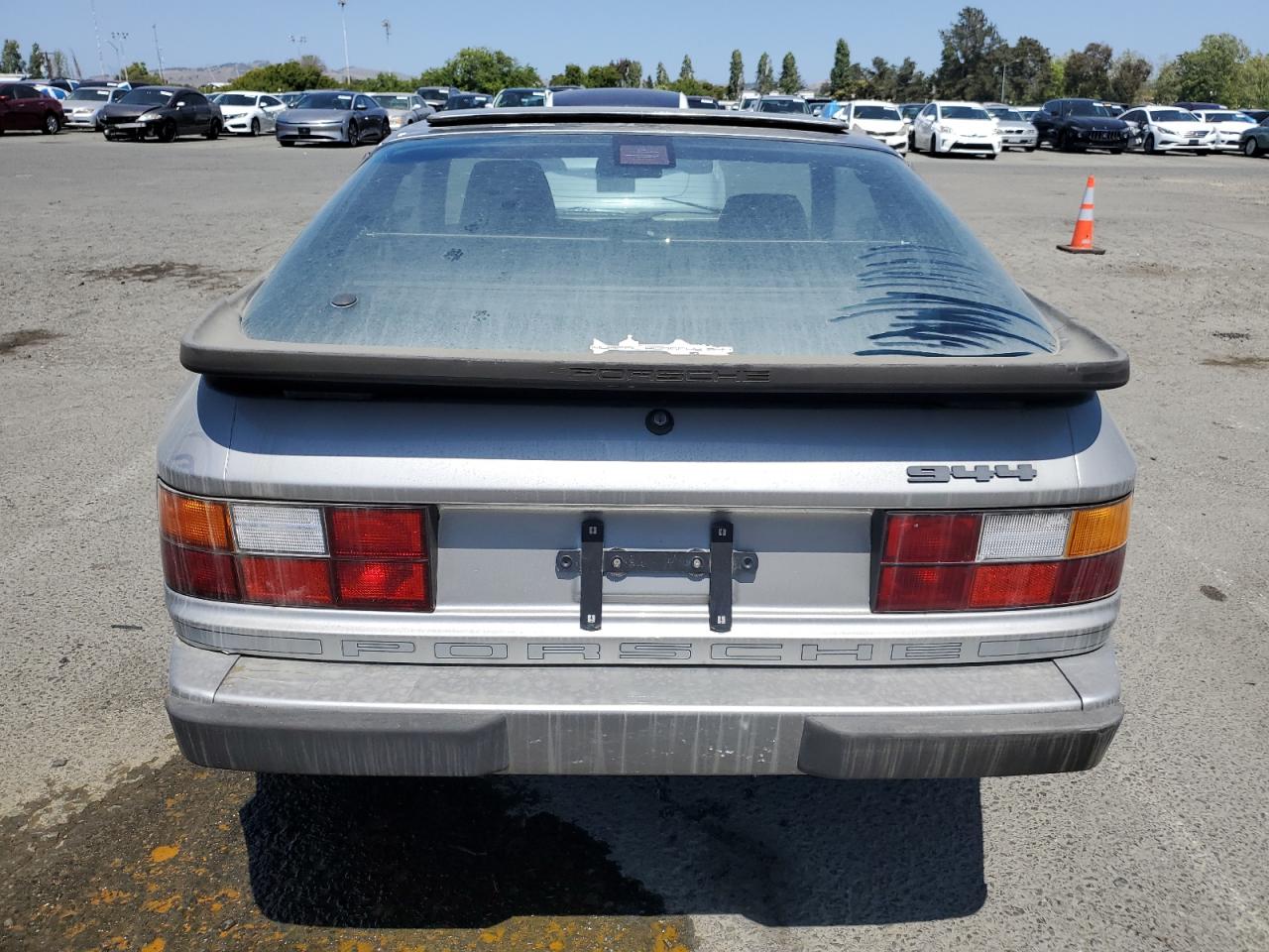 1986 Porsche 944 VIN: WP0AA0946GN459926 Lot: 52357845