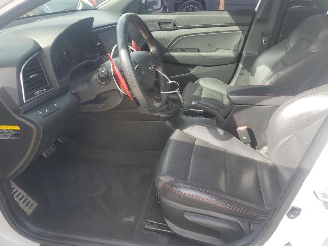  HYUNDAI ELANTRA 2018 Белый