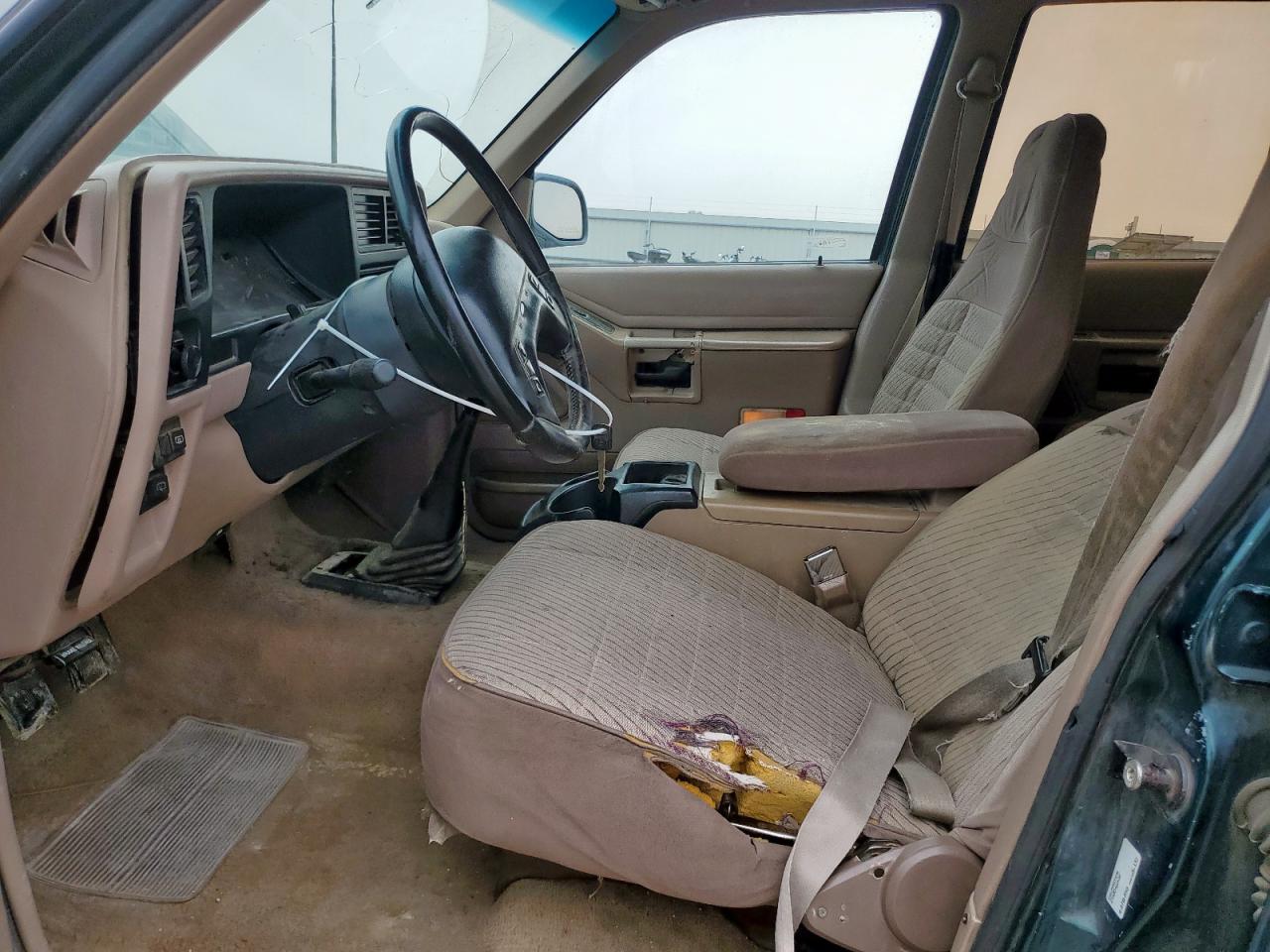1994 Ford Explorer VIN: 1FMDU32X2RUA24741 Lot: 57272705