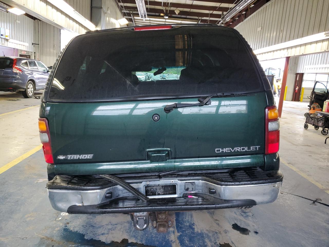 2001 Chevrolet Tahoe K1500 VIN: 1GNEK13T11R105615 Lot: 54928215