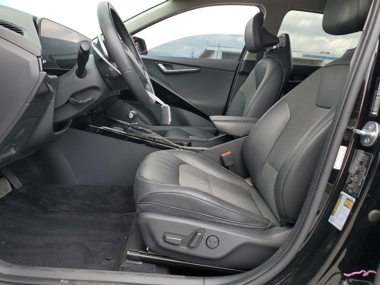 2023 Kia Niro Ex VIN: KNDCR3LE0P5112094 Lot: 54944465