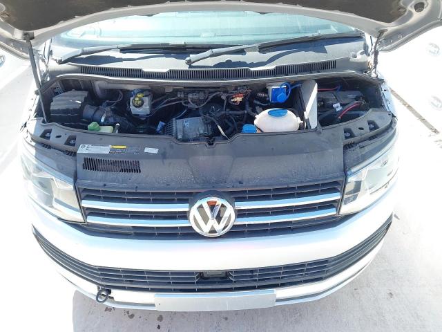 2018 VOLKSWAGEN TRANSP T32