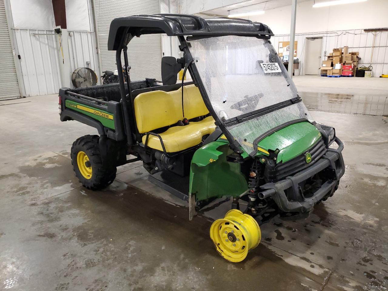 2012 John Gator იყიდება Avon-ში, MN - Front End