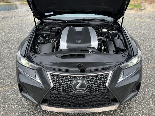  LEXUS IS 2019 Czarny
