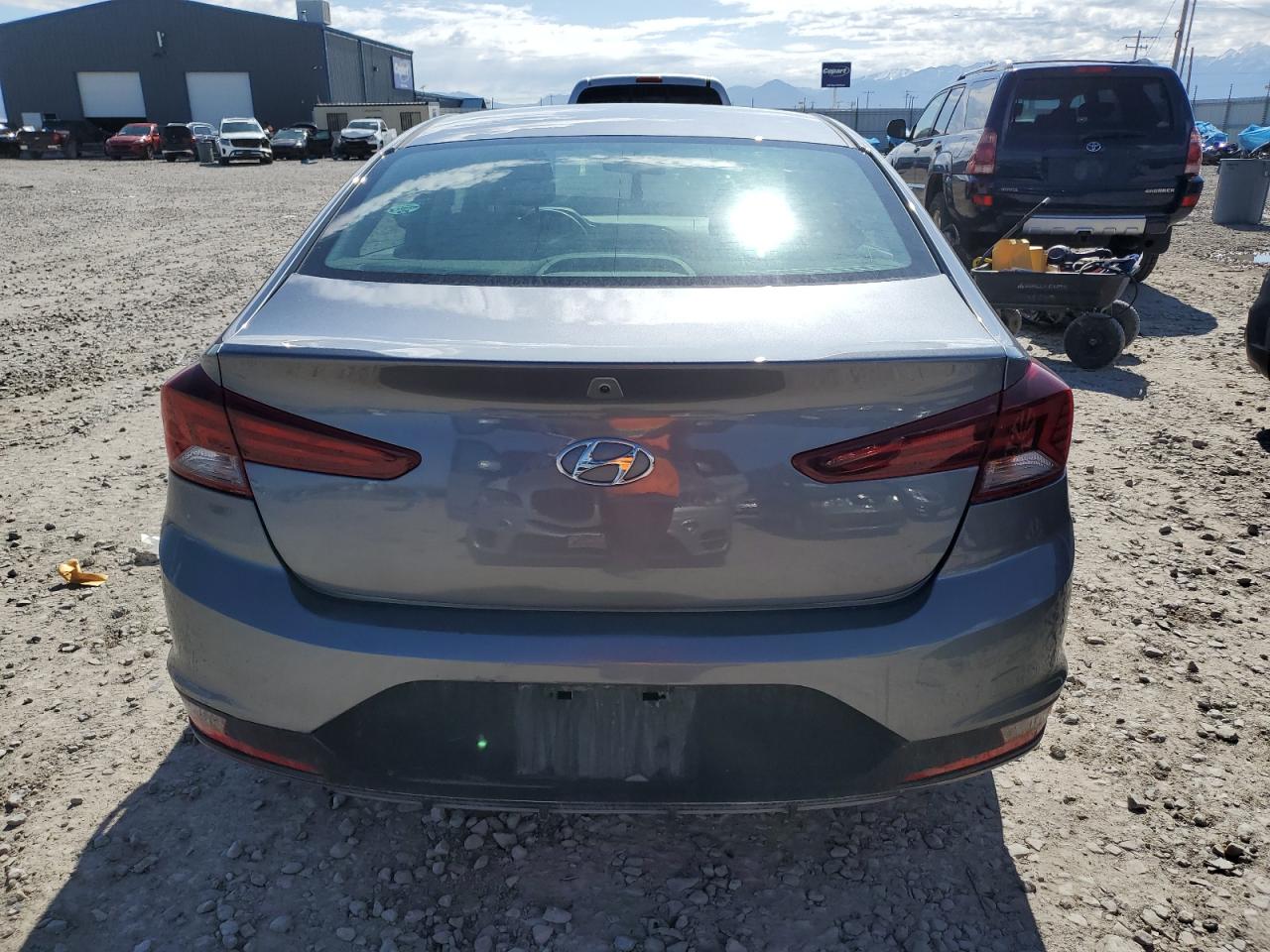 2019 Hyundai Elantra Se VIN: KMHD74LFXKU830657 Lot: 57643125