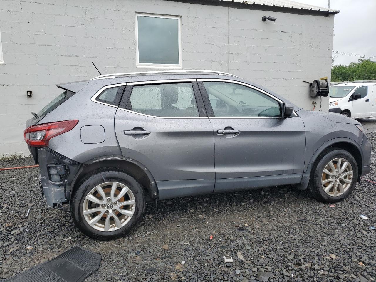 JN1BJ1CW0LW646137 NISSAN ROGUE 2020