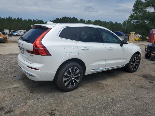  VOLVO XC60 PLUS 2023 White