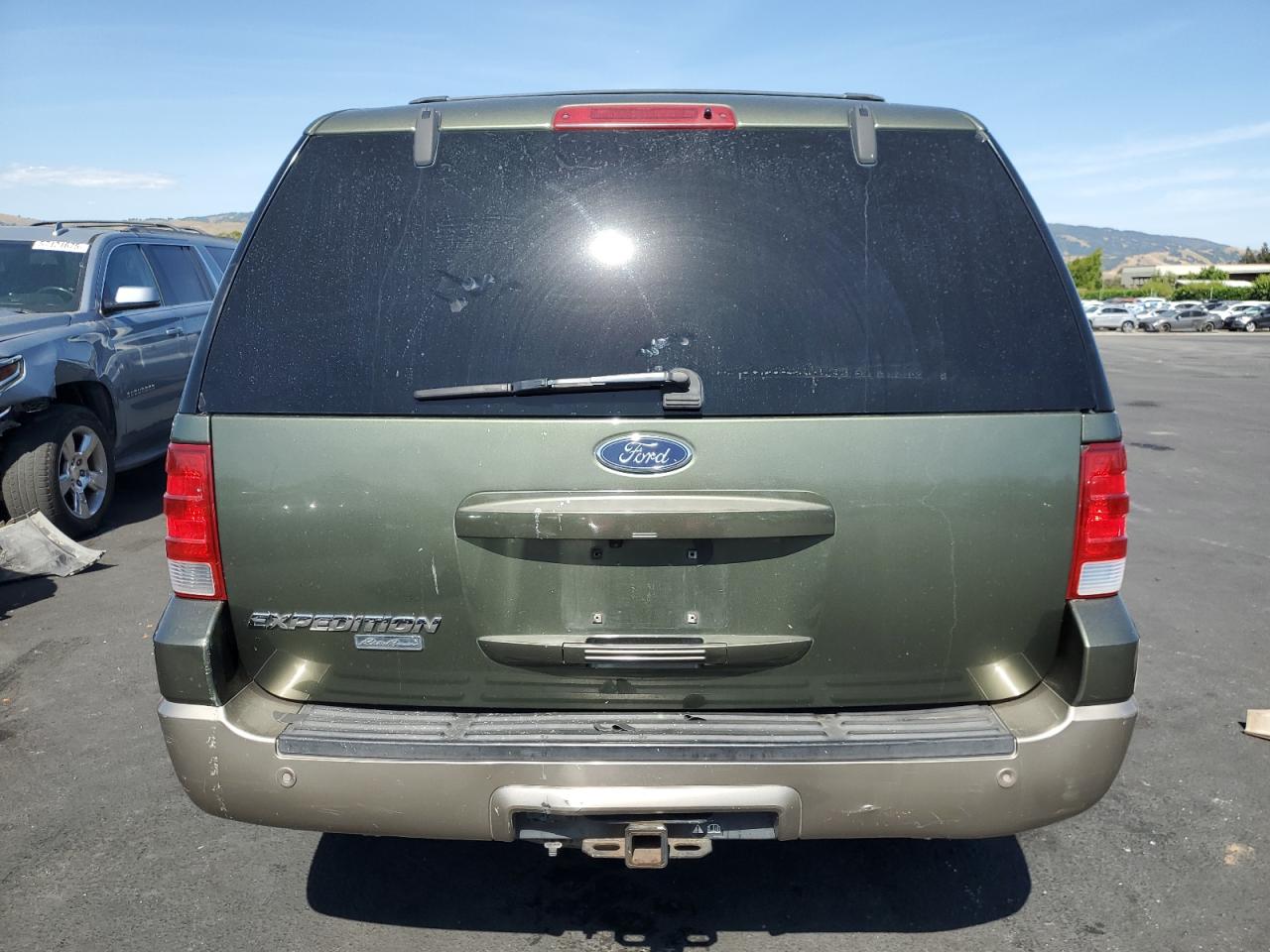 2003 Ford Expedition Eddie Bauer VIN: 1FMFU17L53LA57569 Lot: 57427235