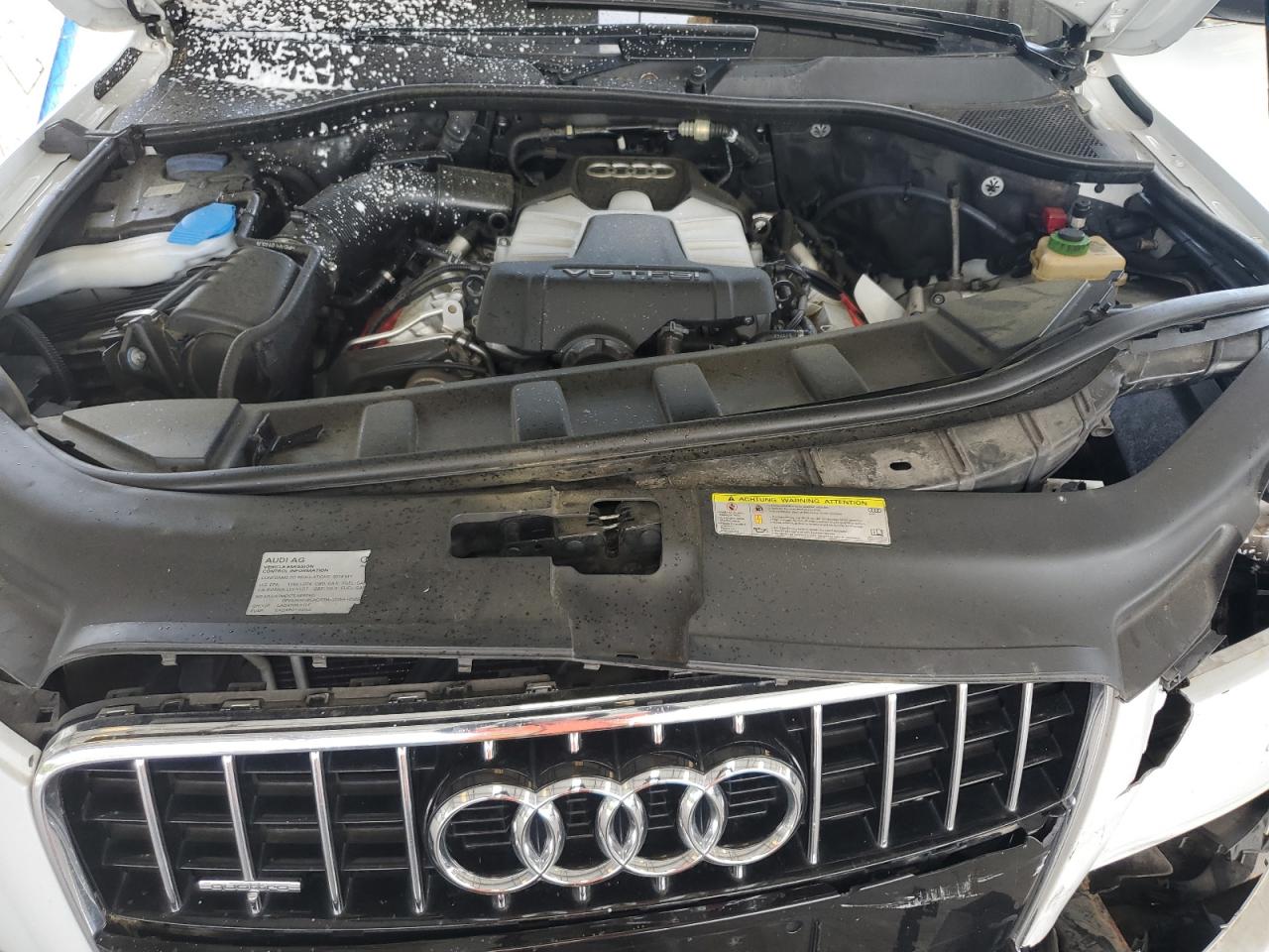2014 Audi Q7 Premium Plus VIN: WA1LGBFE2ED018243 Lot: 57210105